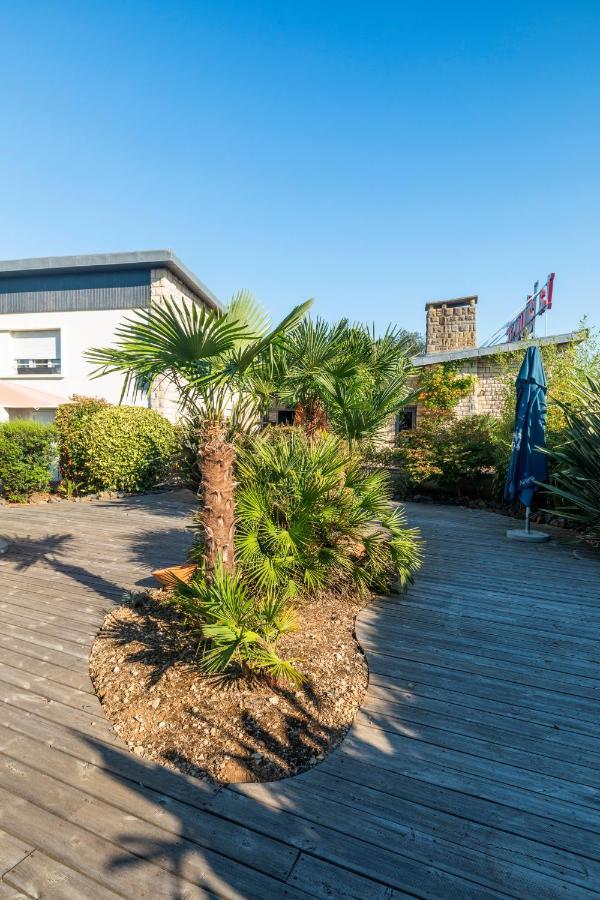 La Jalousie Hotell Saint-Aignan-de-Cramesnil Eksteriør bilde